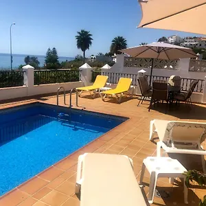 casa-rosi-vistas-al-mar-piscina-privada-y-a-a.es-andalucia.com/